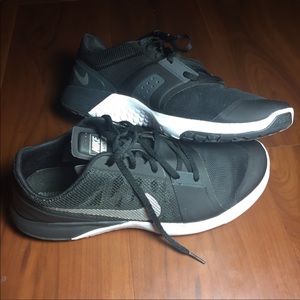 Nike FS LITE TR Sneakers